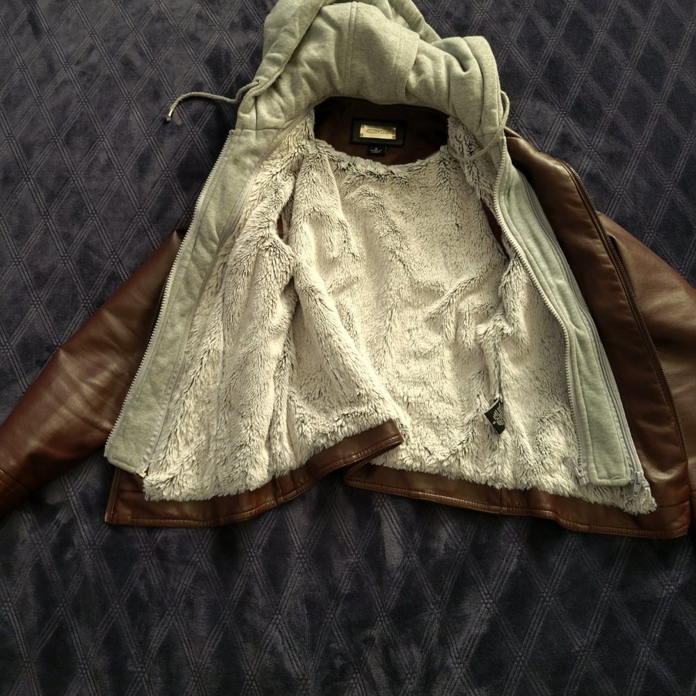 JPUJOU Leather jacket w hood and fur lining - faux Small - Picture 3 of 5